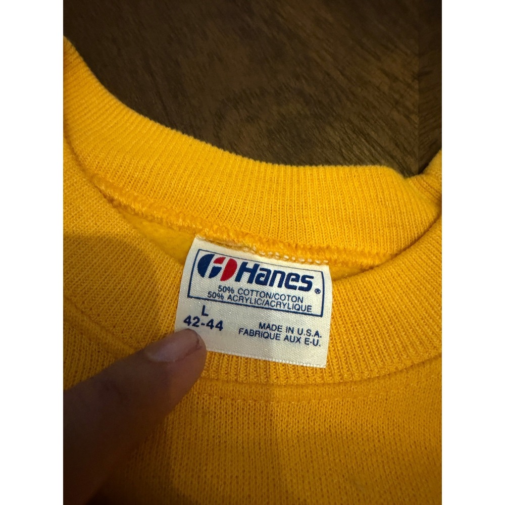 Vintage Hanes Yellow Sweatshirt Read Me A Story Graphic Pullover Large USA Made - Picture 3 of 5